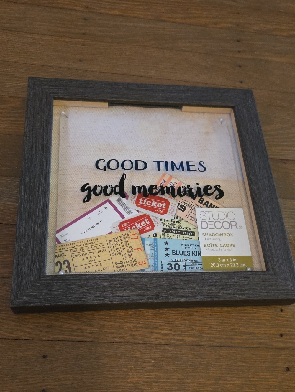 Studio Decor Shadowbox Frame with 'Good Times Good Memories'  NEW
